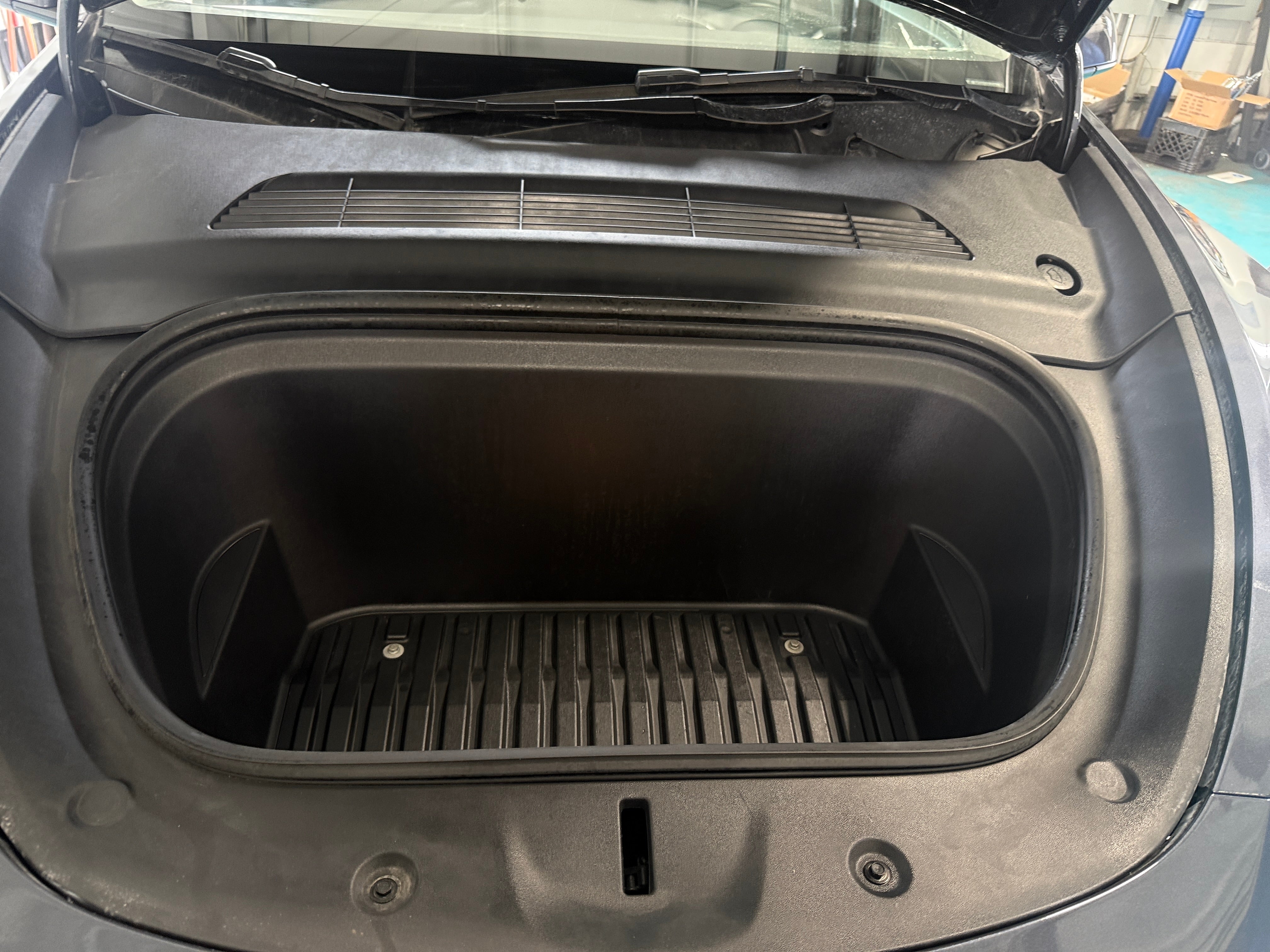 Used 2023 Tesla Model Y Long Range with VIN 7SAYGDEE0PA177816 for sale in Auburn, WA