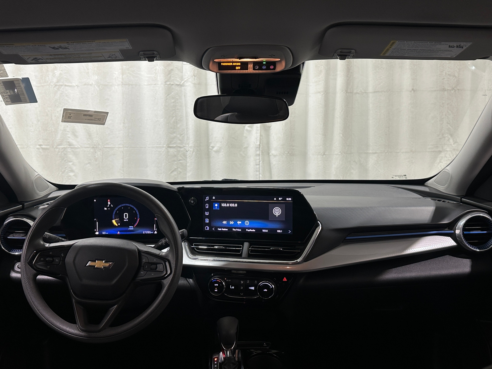 Thumbnail: 2025 Chevrolet Trax - 3
