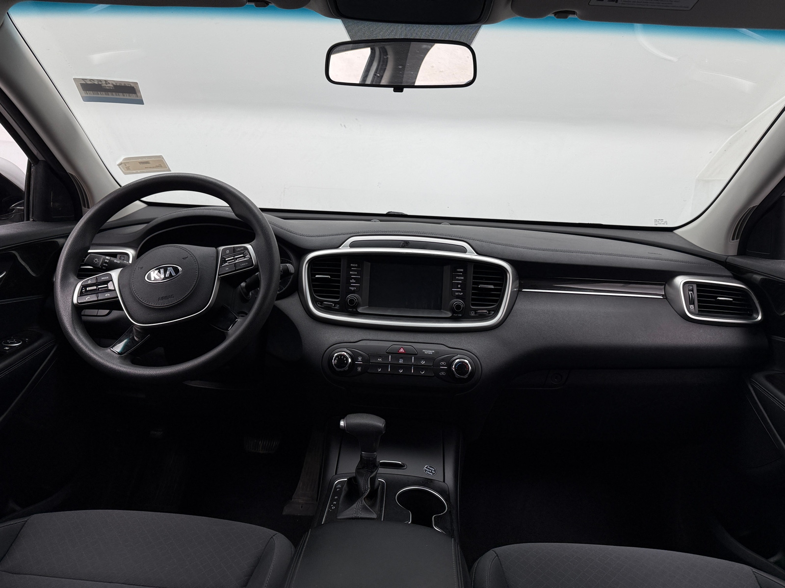 Thumbnail: 2020 Kia Sorento - 3
