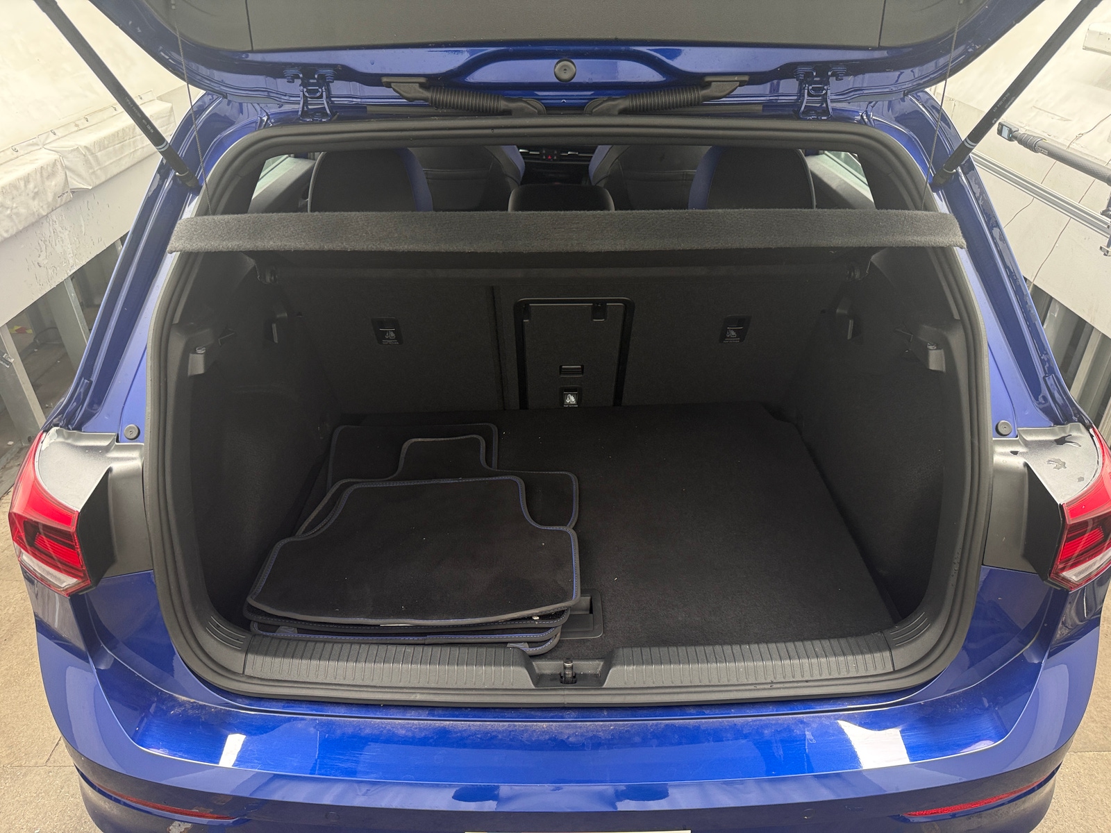 Thumbnail: 2024 Volkswagen Golf - 6