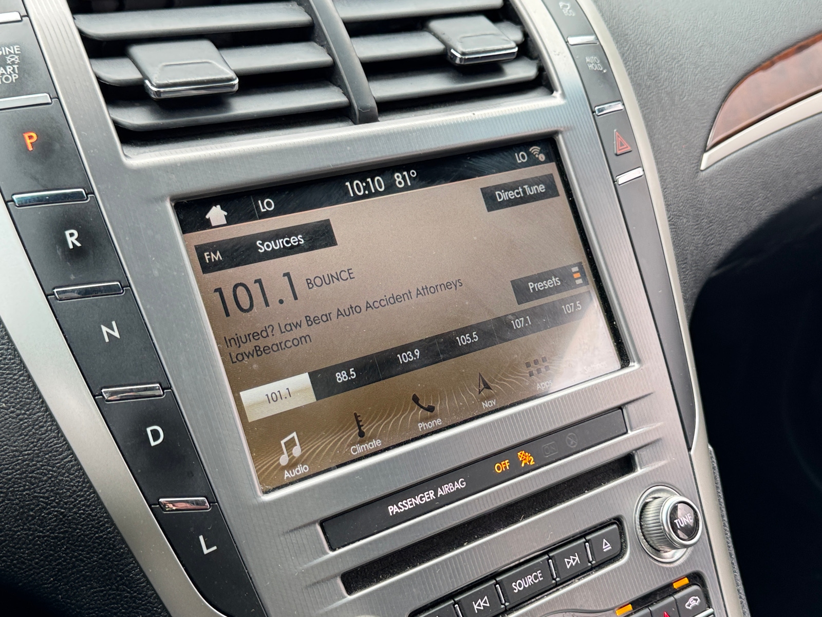 Thumbnail: 2018 Lincoln MKZ - 3