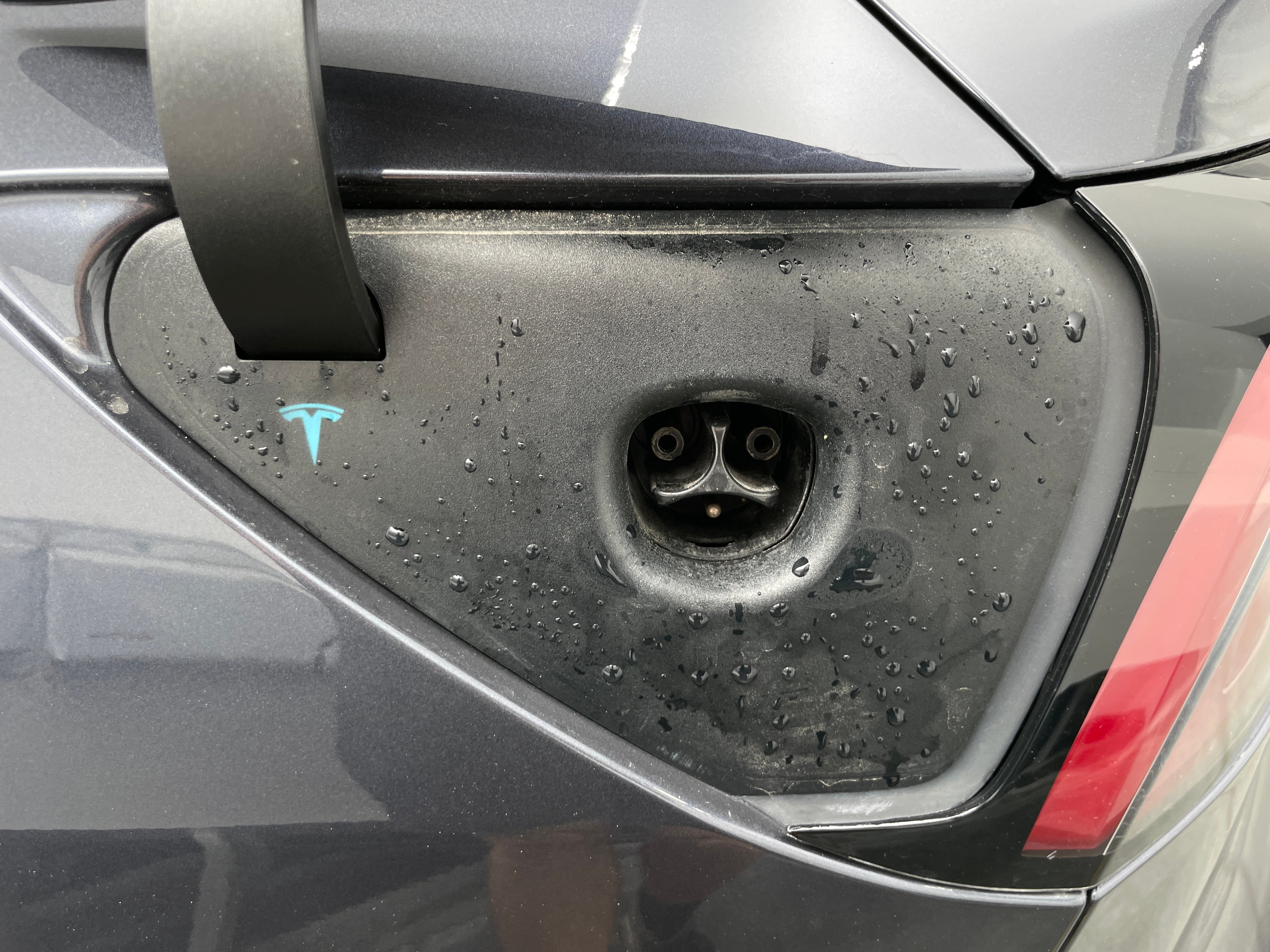 Used 2019 Tesla Model 3 Base with VIN 5YJ3E1EA5KF308016 for sale in Auburn, WA