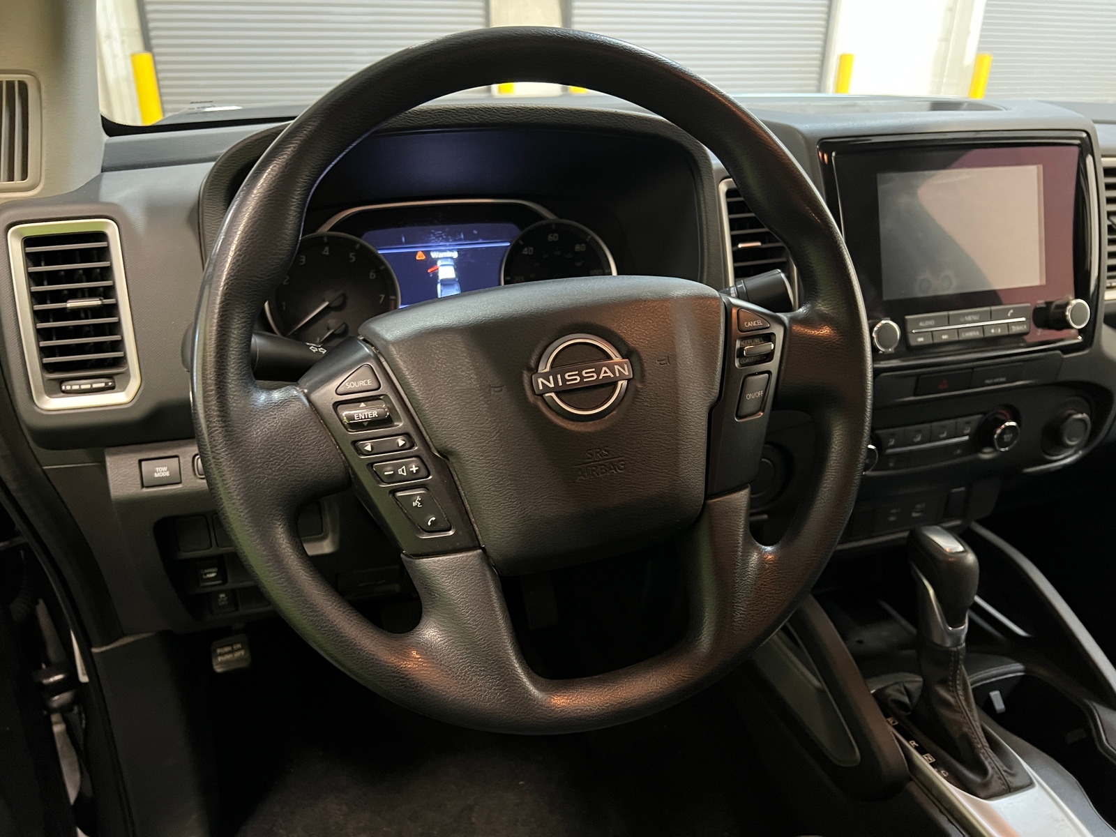 Thumbnail: 2022 Nissan Frontier - 5