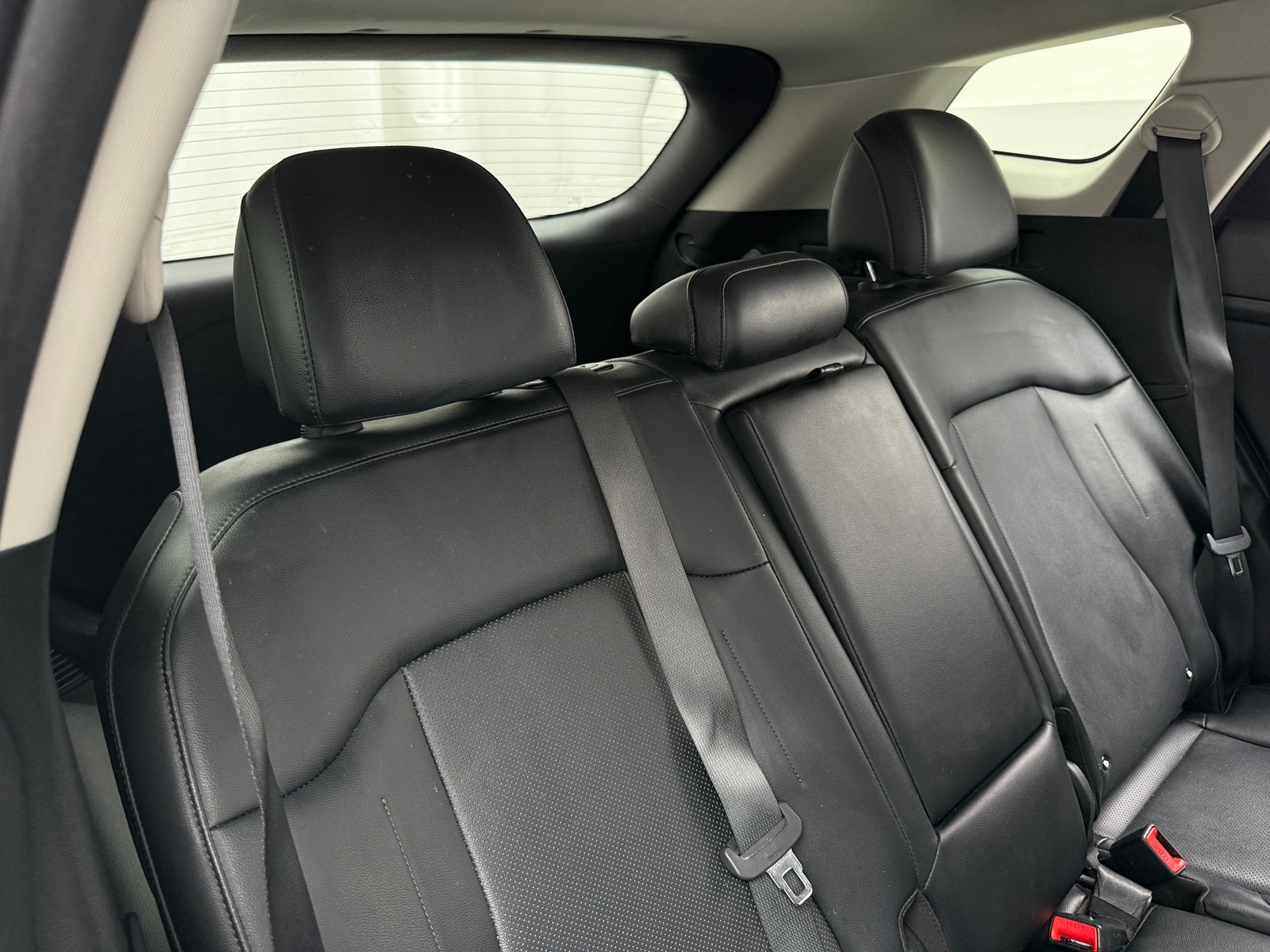 Thumbnail: 2023 Kia Sportage - 5