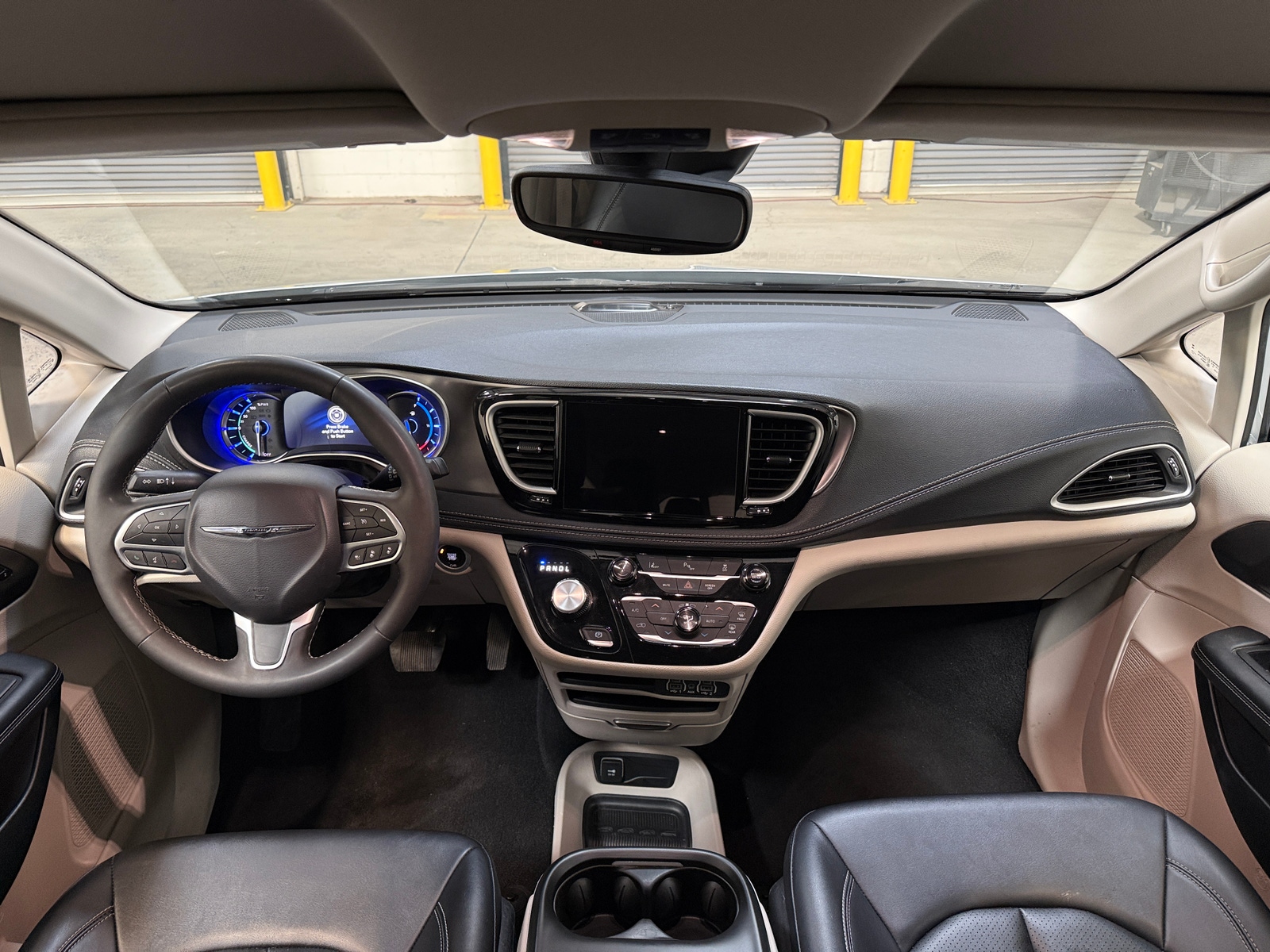 Thumbnail: 2024 Chrysler Pacifica - 2