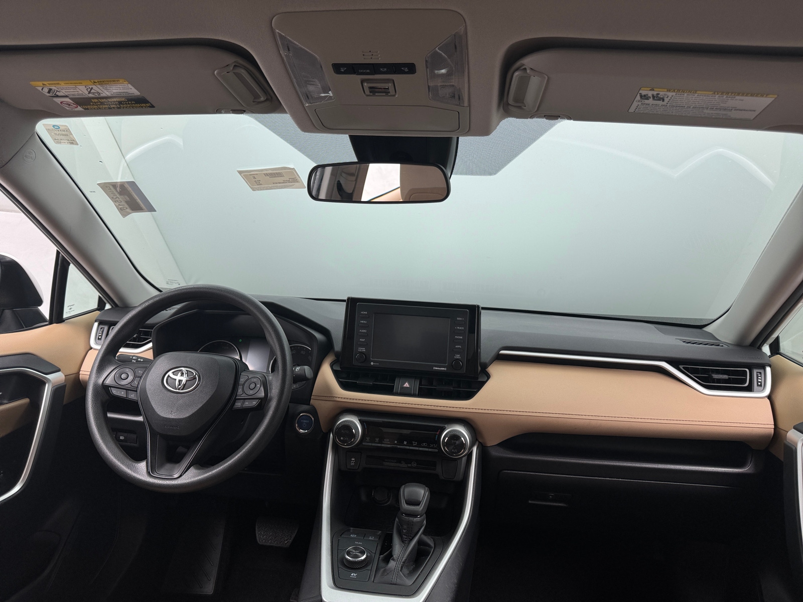 Thumbnail: 2022 Toyota RAV4 - 3