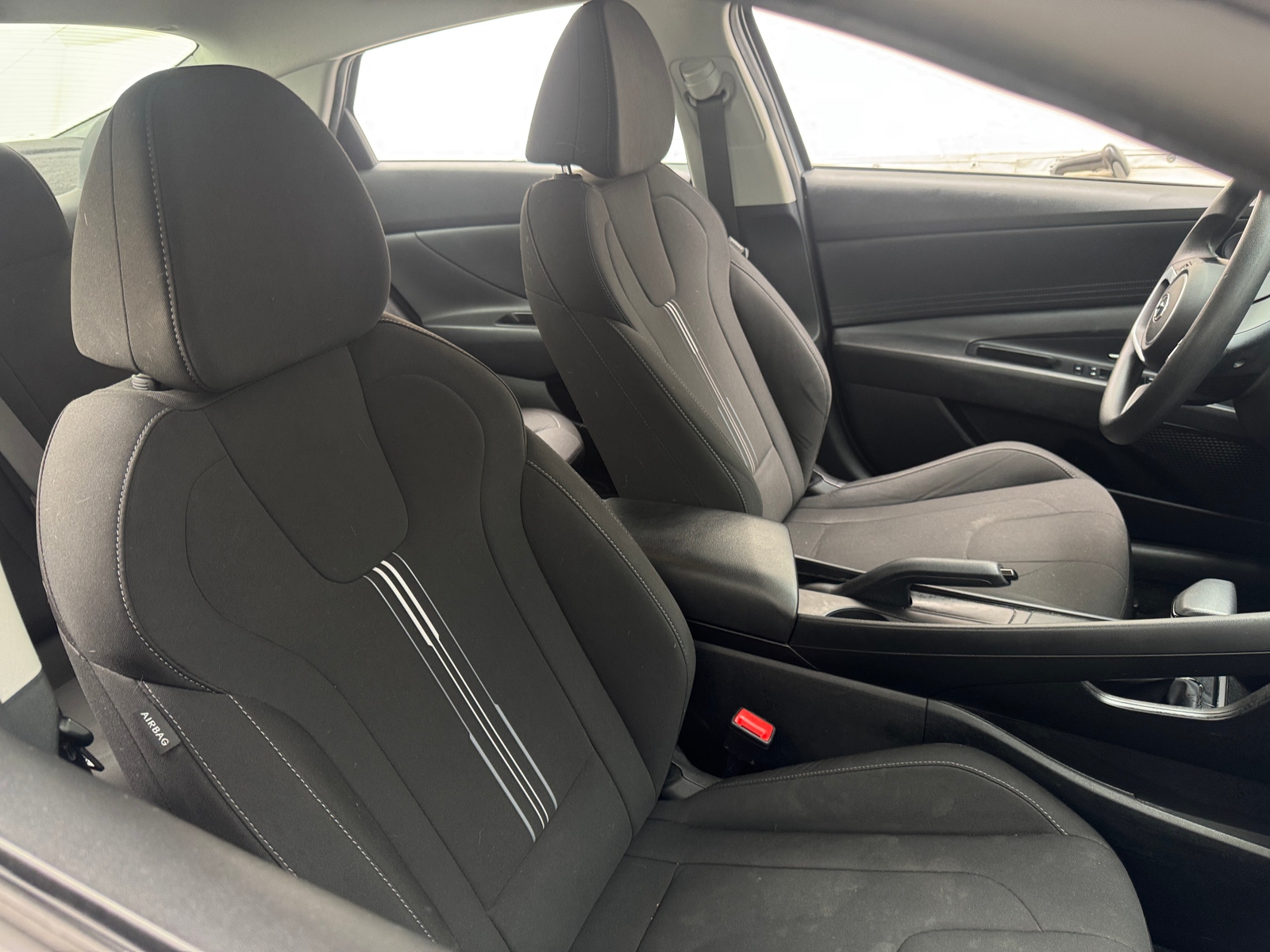Thumbnail: 2022 Hyundai Elantra - 2