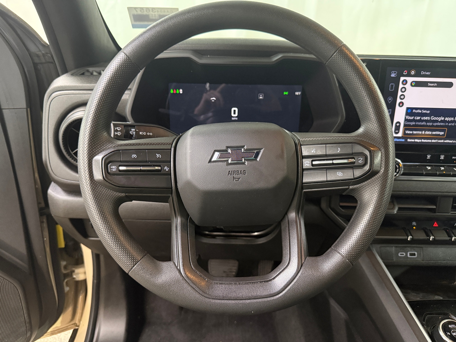 Thumbnail: 2024 Chevrolet Colorado - 5