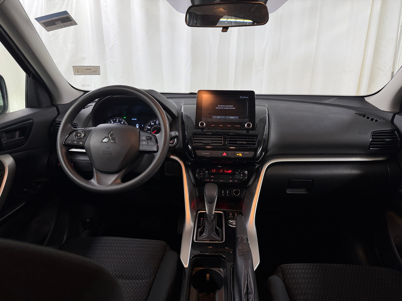 Thumbnail: 2024 Mitsubishi Eclipse Cross - 3