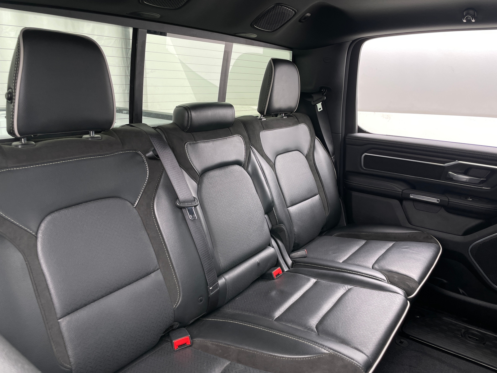 Thumbnail: 2025 RAM 1500 - 5