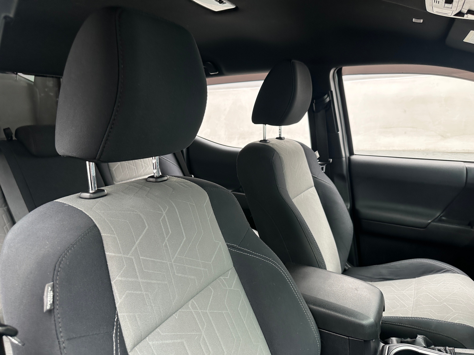 Thumbnail: 2020 Toyota Tacoma - 2