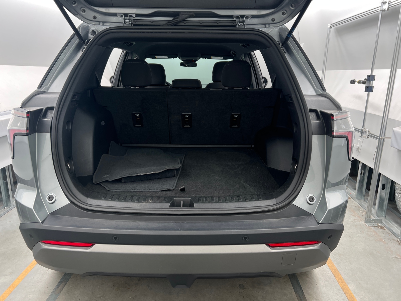 Thumbnail: 2025 Chevrolet Equinox - 7