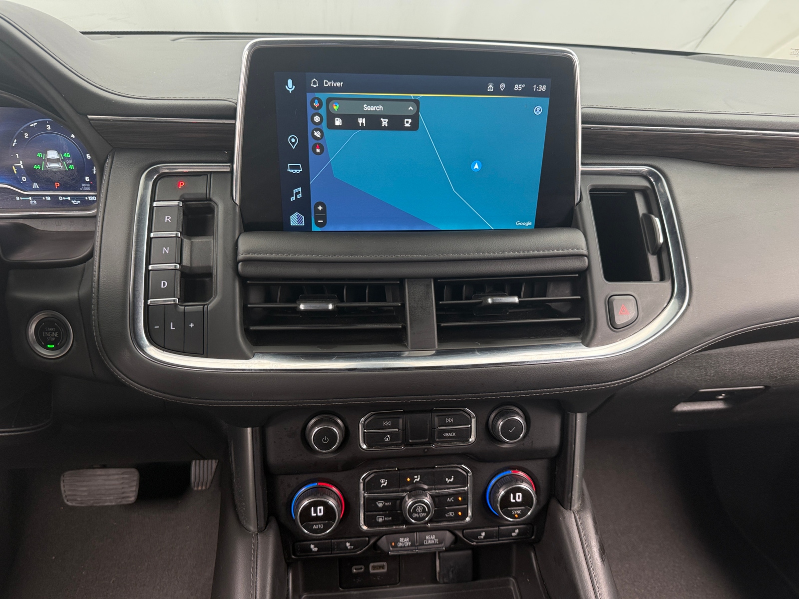 Thumbnail: 2022 Chevrolet Tahoe - 3