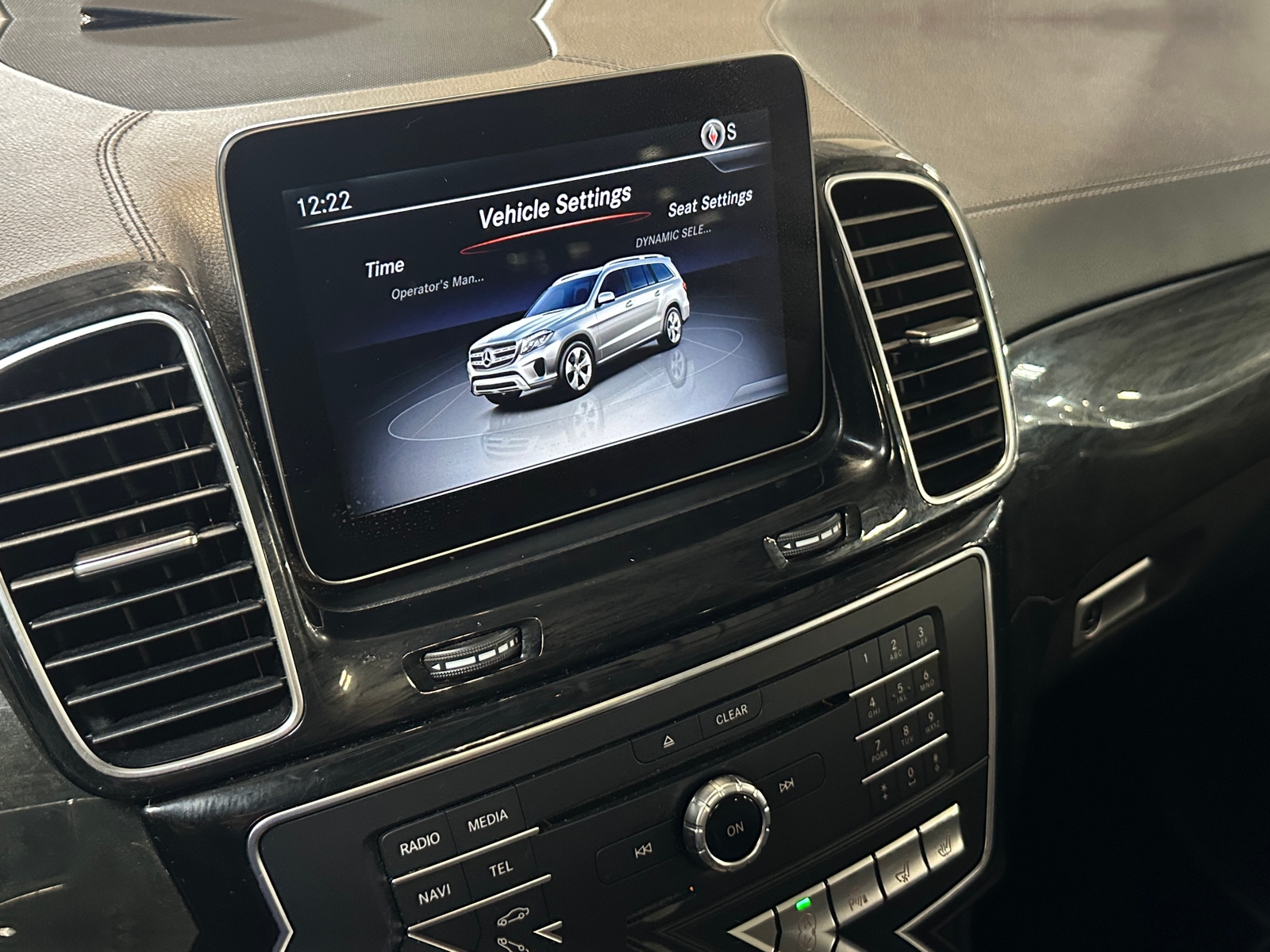 Thumbnail: 2018 Mercedes-Benz GLS - 3