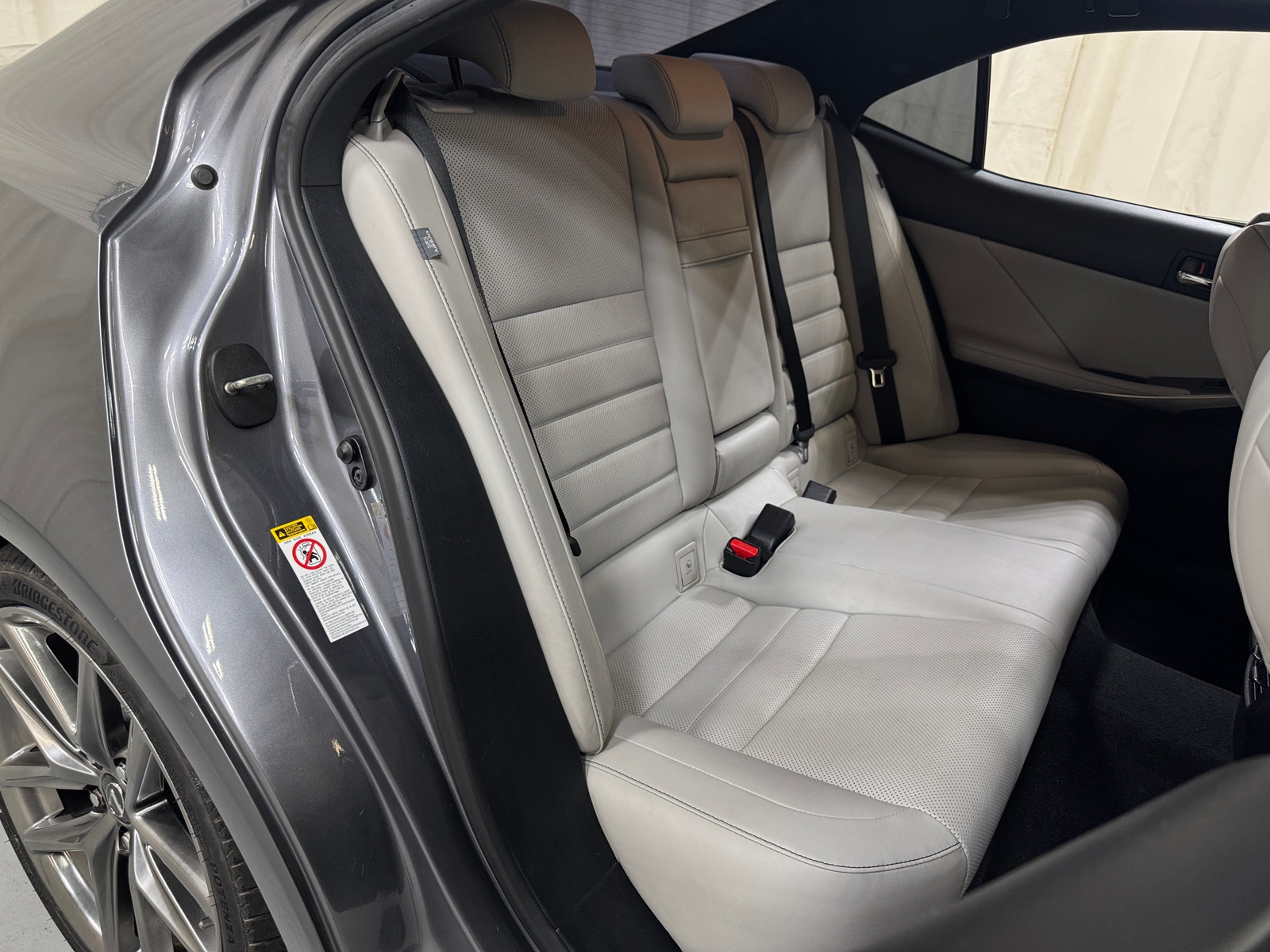 Thumbnail: 2016 Lexus IS - 5