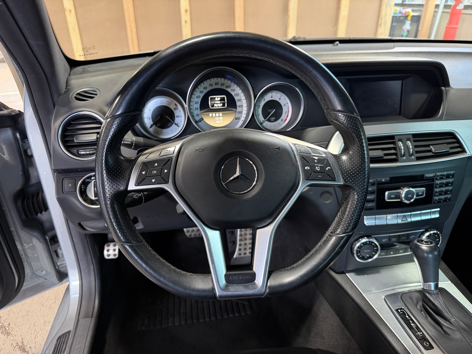 Thumbnail: 2012 Mercedes-Benz C-Class - 3