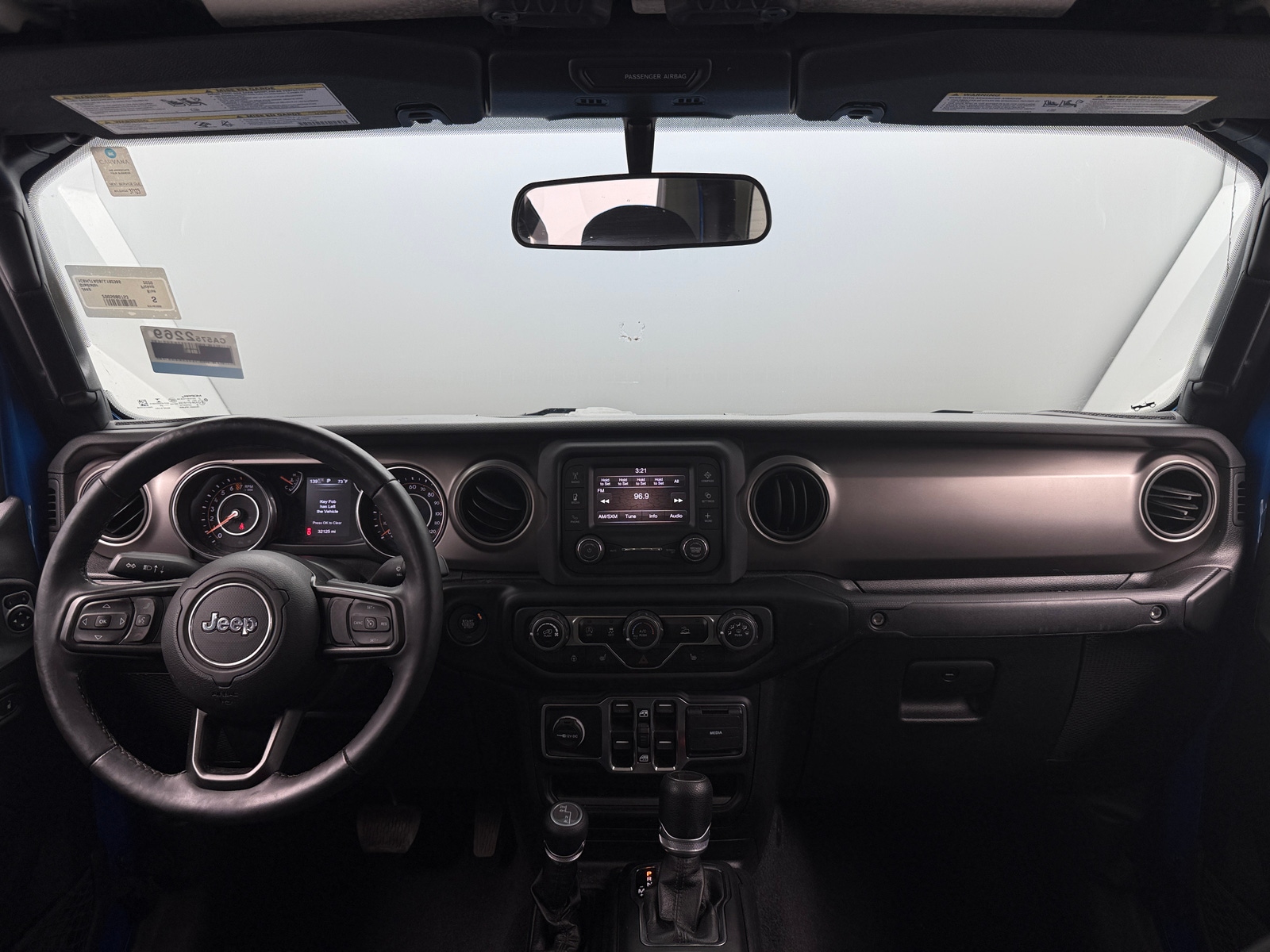 Thumbnail: 2020 Jeep Gladiator - 3