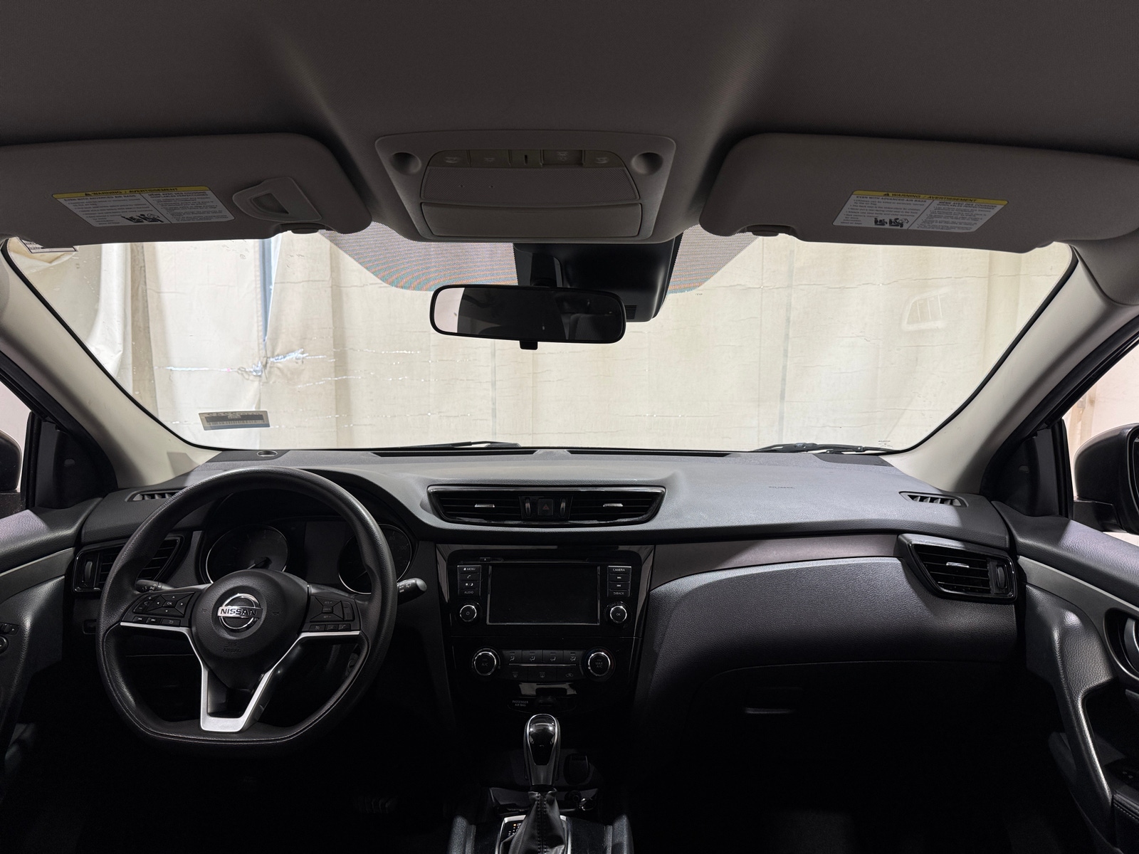 Thumbnail: 2021 Nissan Rogue Sport - 3