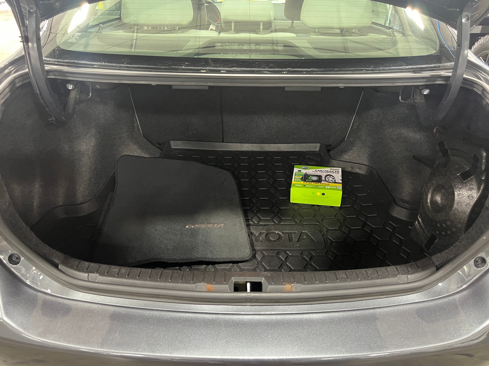 Thumbnail: 2012 Toyota Corolla - 7