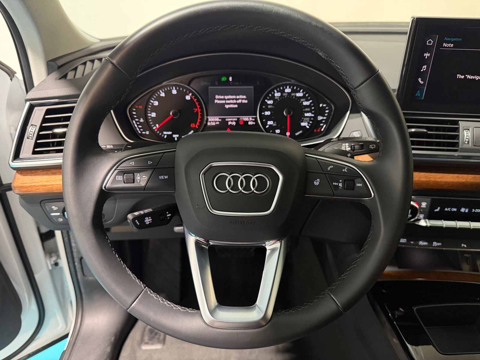 Thumbnail: 2023 Audi Q5 - 4