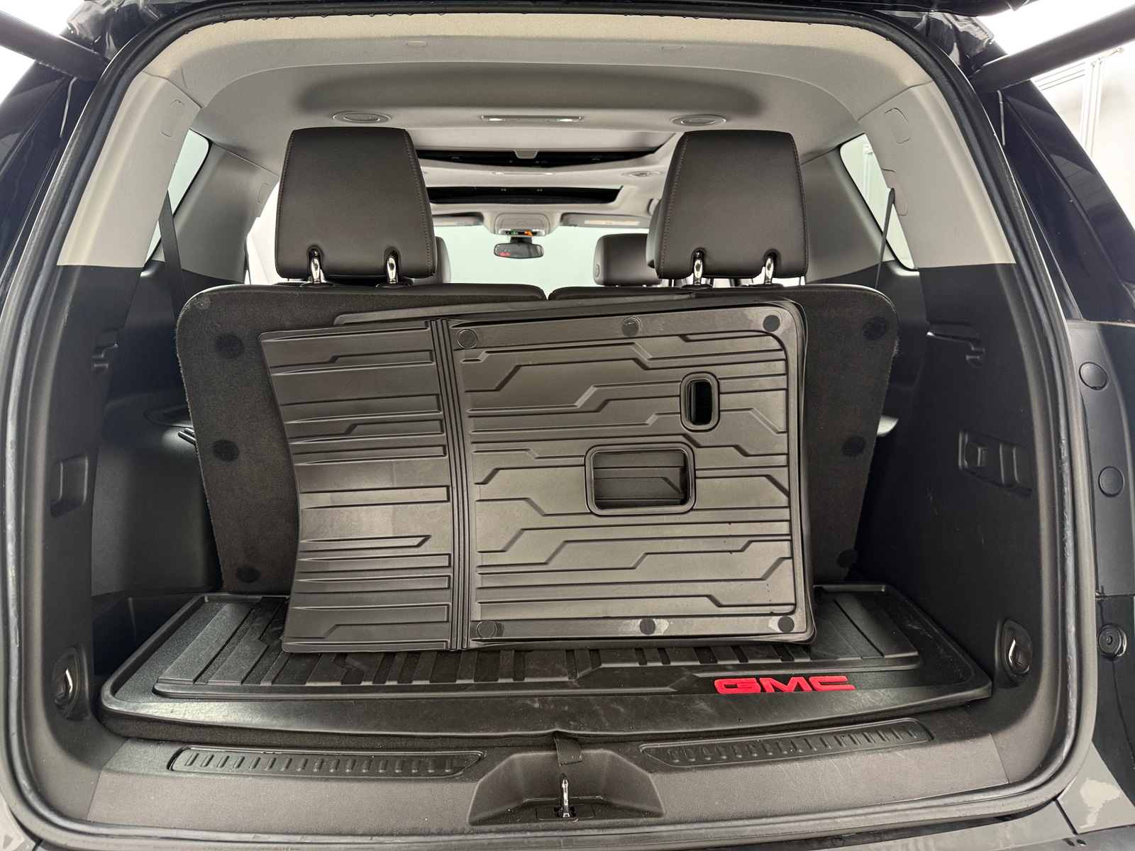 Thumbnail: 2023 GMC Acadia - 7