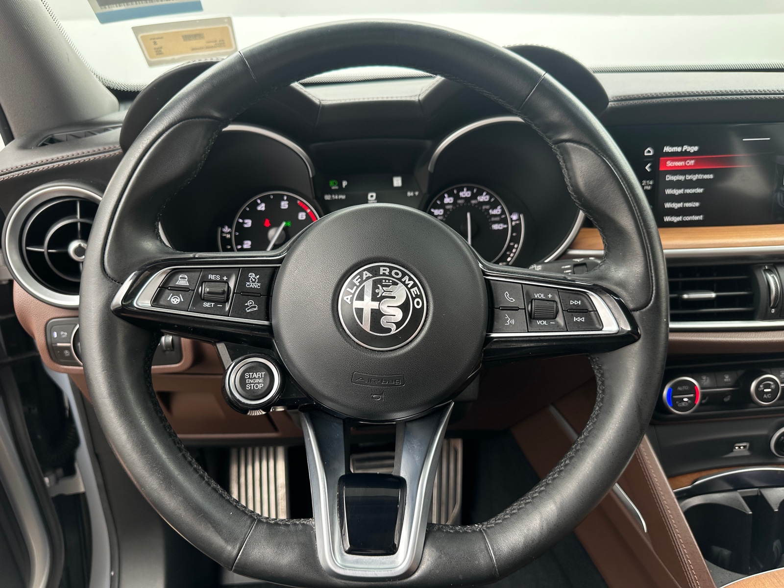 Thumbnail: 2020 Alfa Romeo Stelvio - 4