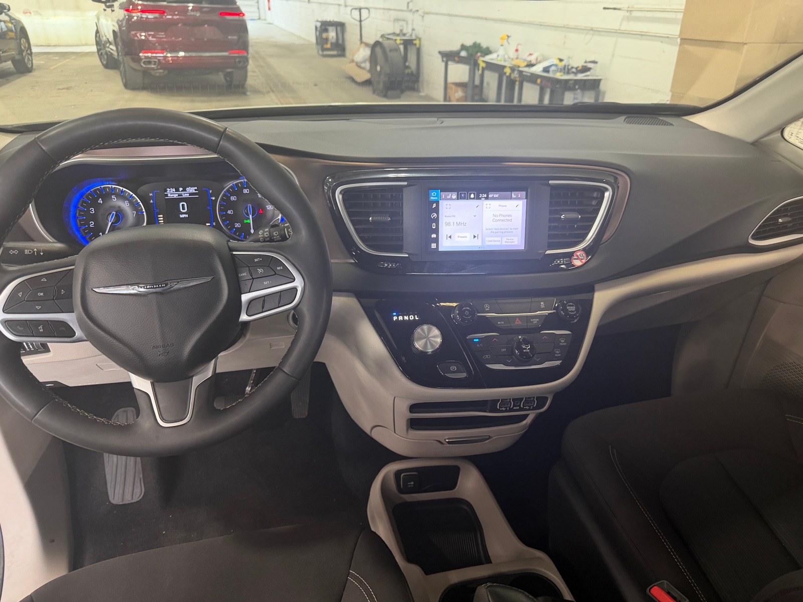 Thumbnail: 2023 Chrysler Voyager - 3