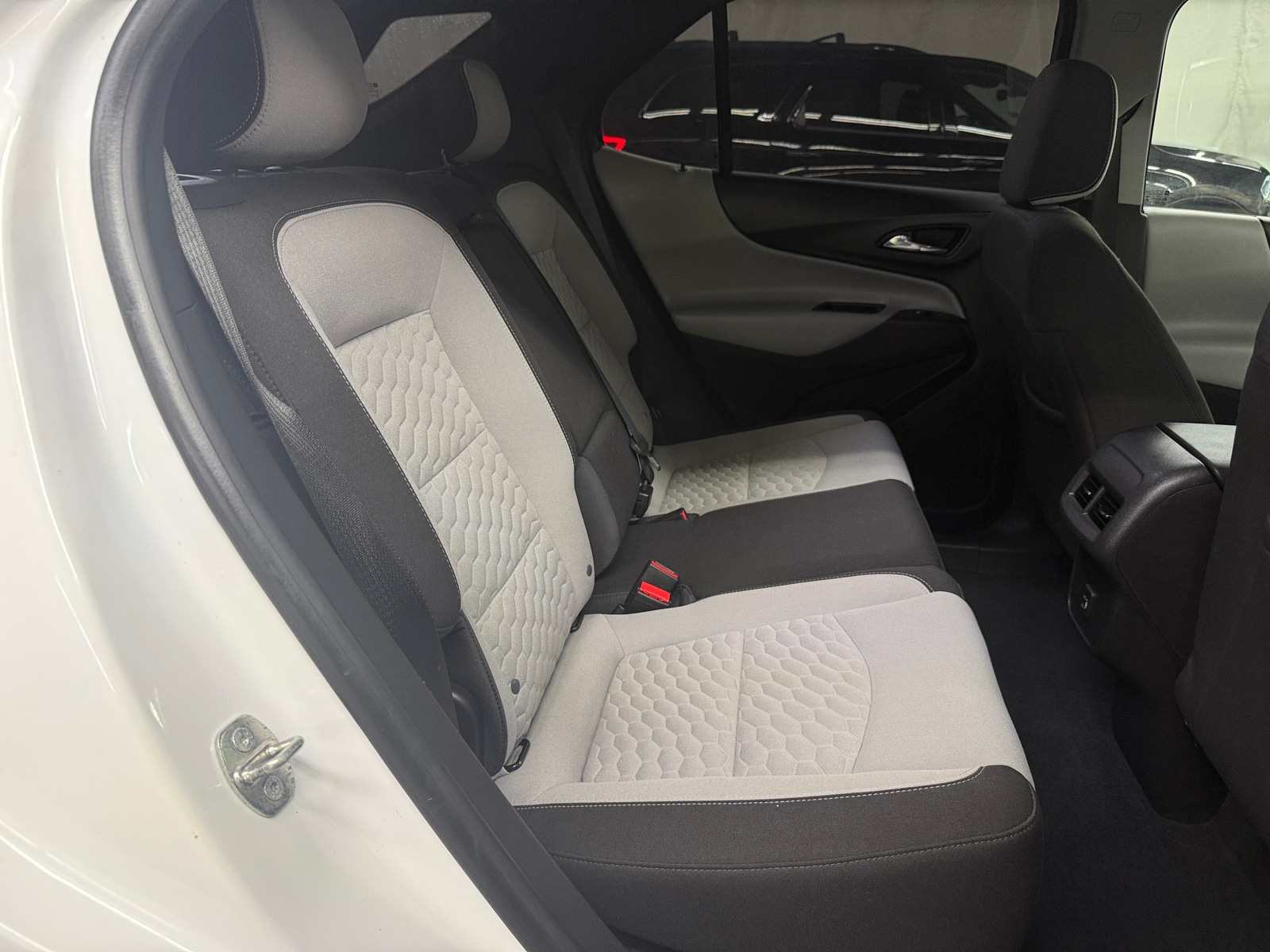 Thumbnail: 2020 Chevrolet Equinox - 6