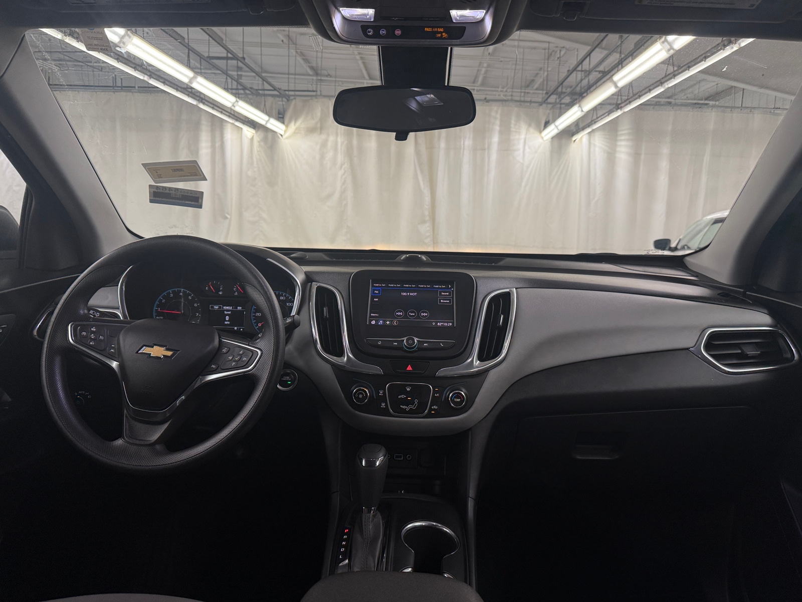 Thumbnail: 2020 Chevrolet Equinox - 3