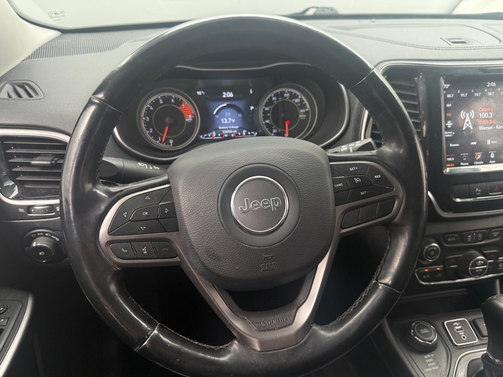 Thumbnail: 2020 Jeep Cherokee - 4