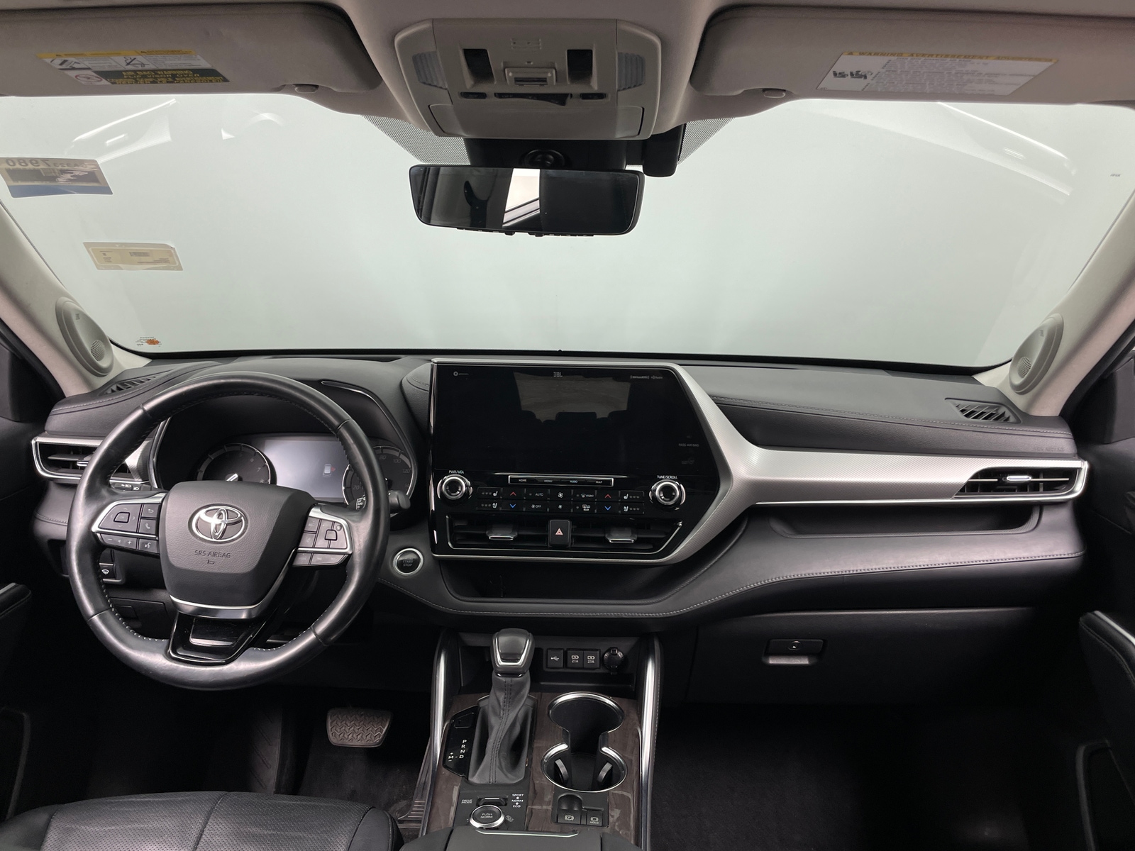 Thumbnail: 2021 Toyota Highlander - 2