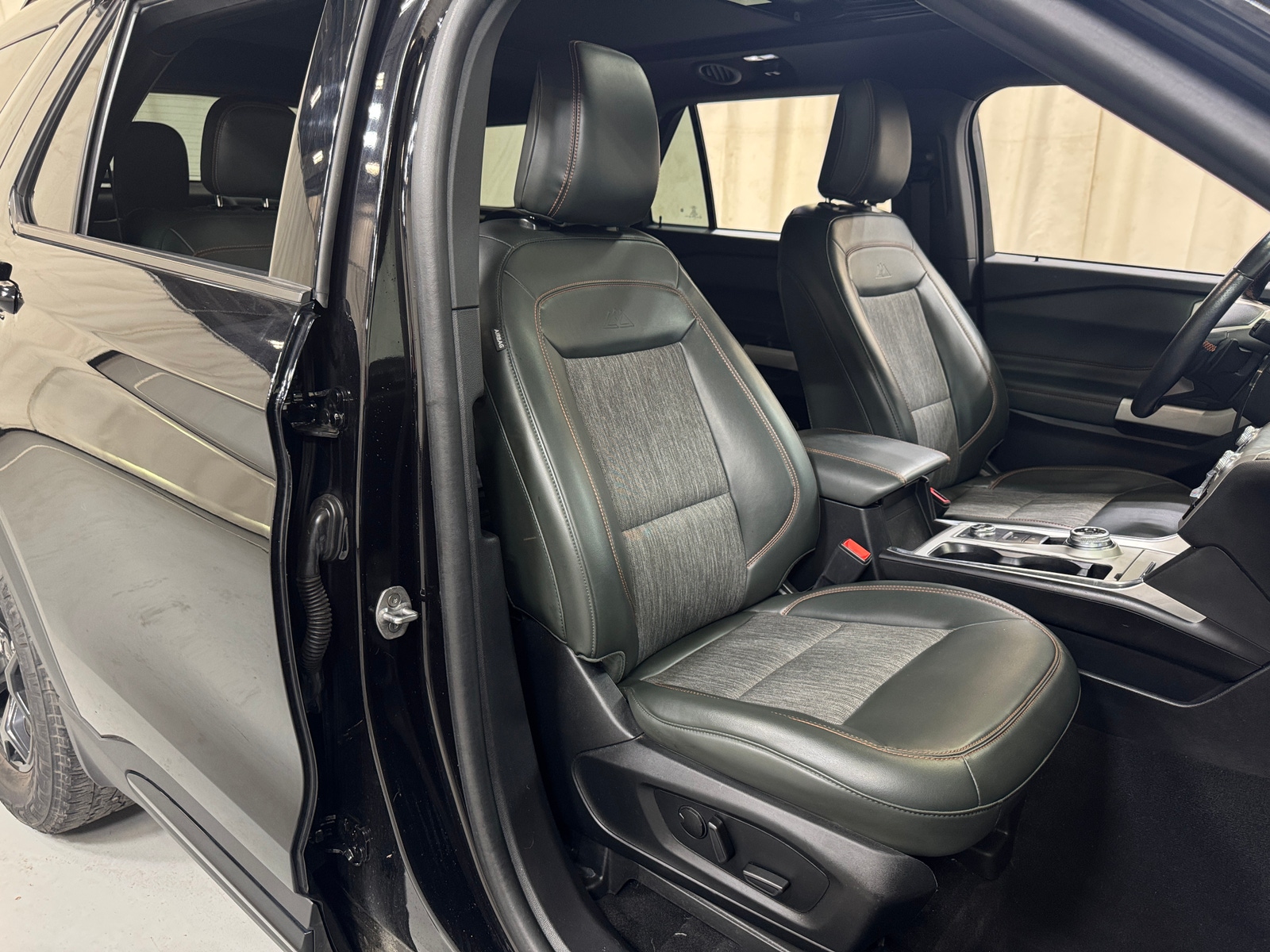 Thumbnail: 2023 Ford Explorer - 2