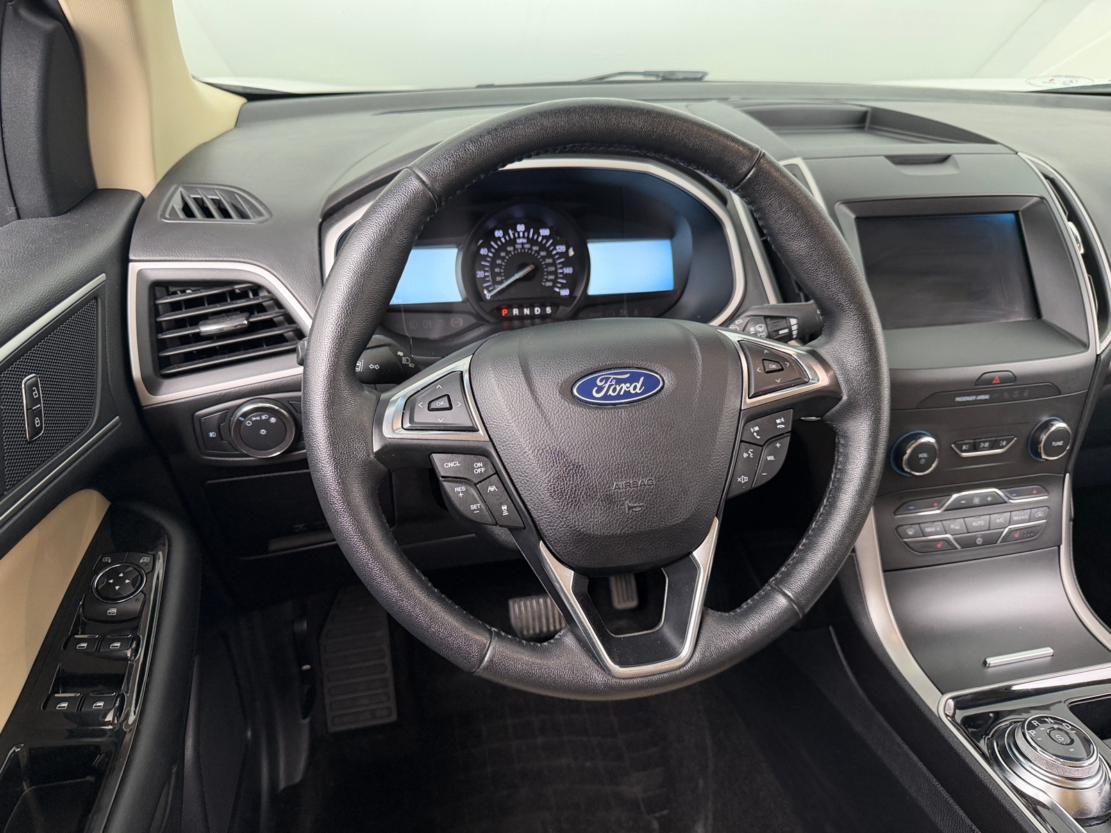 Thumbnail: 2020 Ford Edge - 4