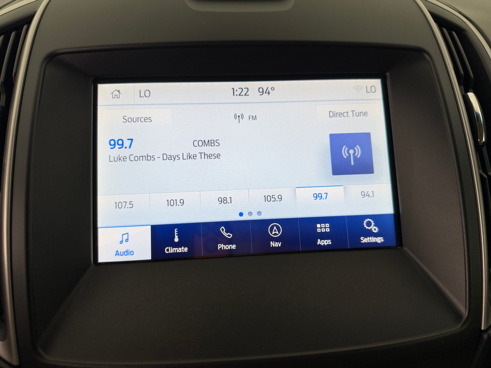Thumbnail: 2020 Ford Edge - 3
