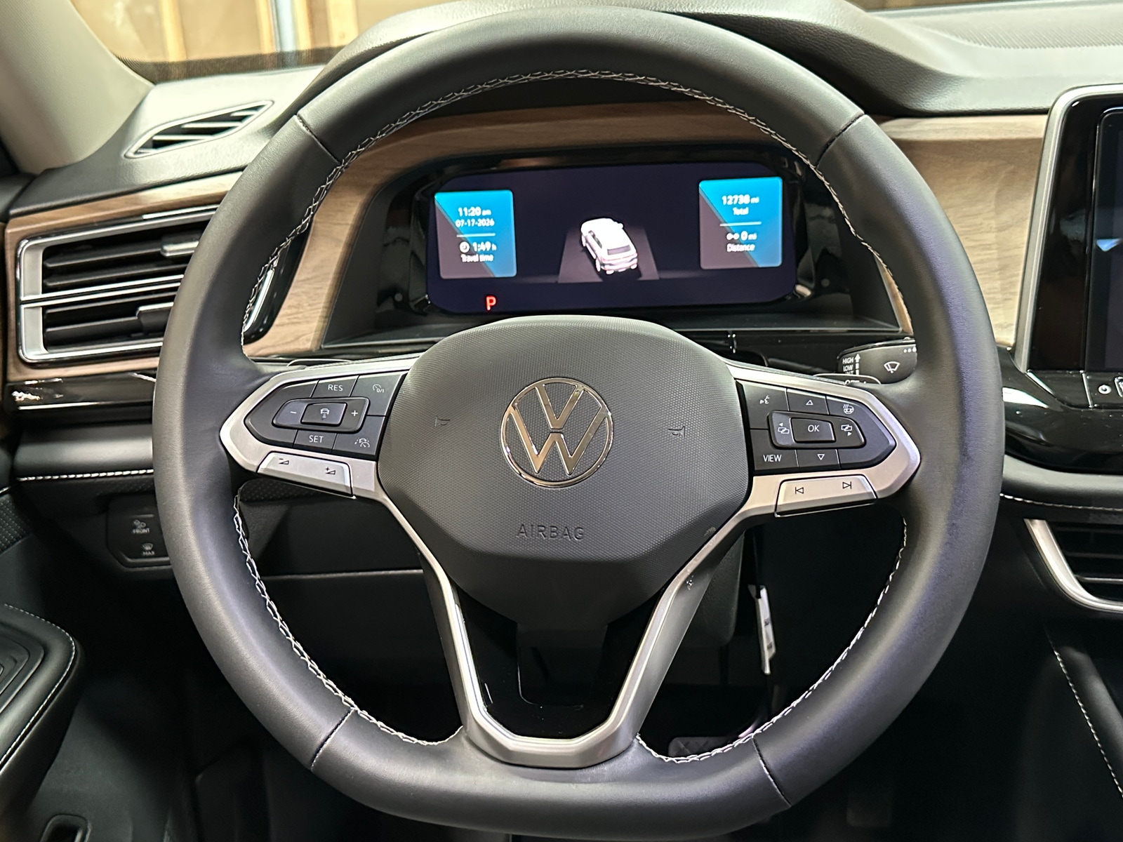 Thumbnail: 2026 Volkswagen Atlas - 4