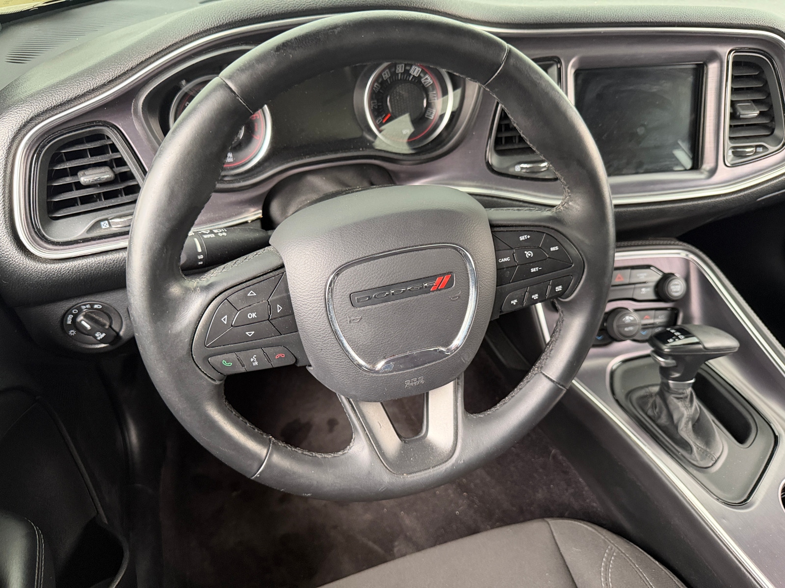 Thumbnail: 2017 Dodge Challenger - 4