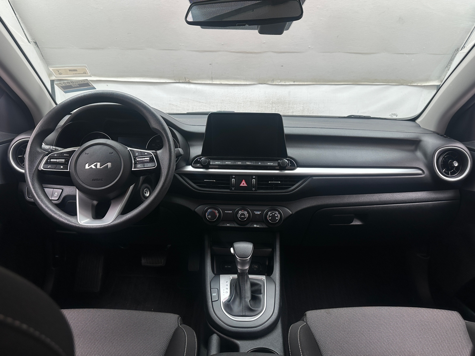 Thumbnail: 2024 Kia Forte - 3