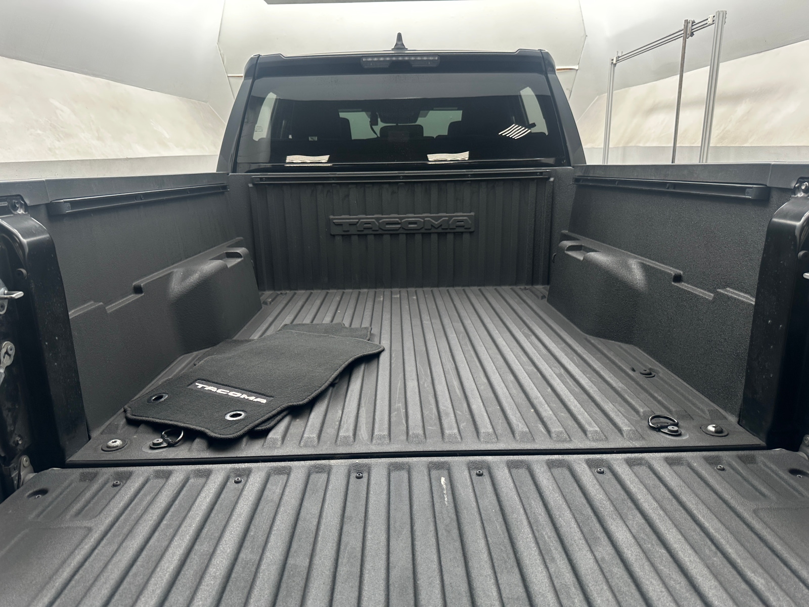 Thumbnail: 2024 Toyota Tacoma - 7