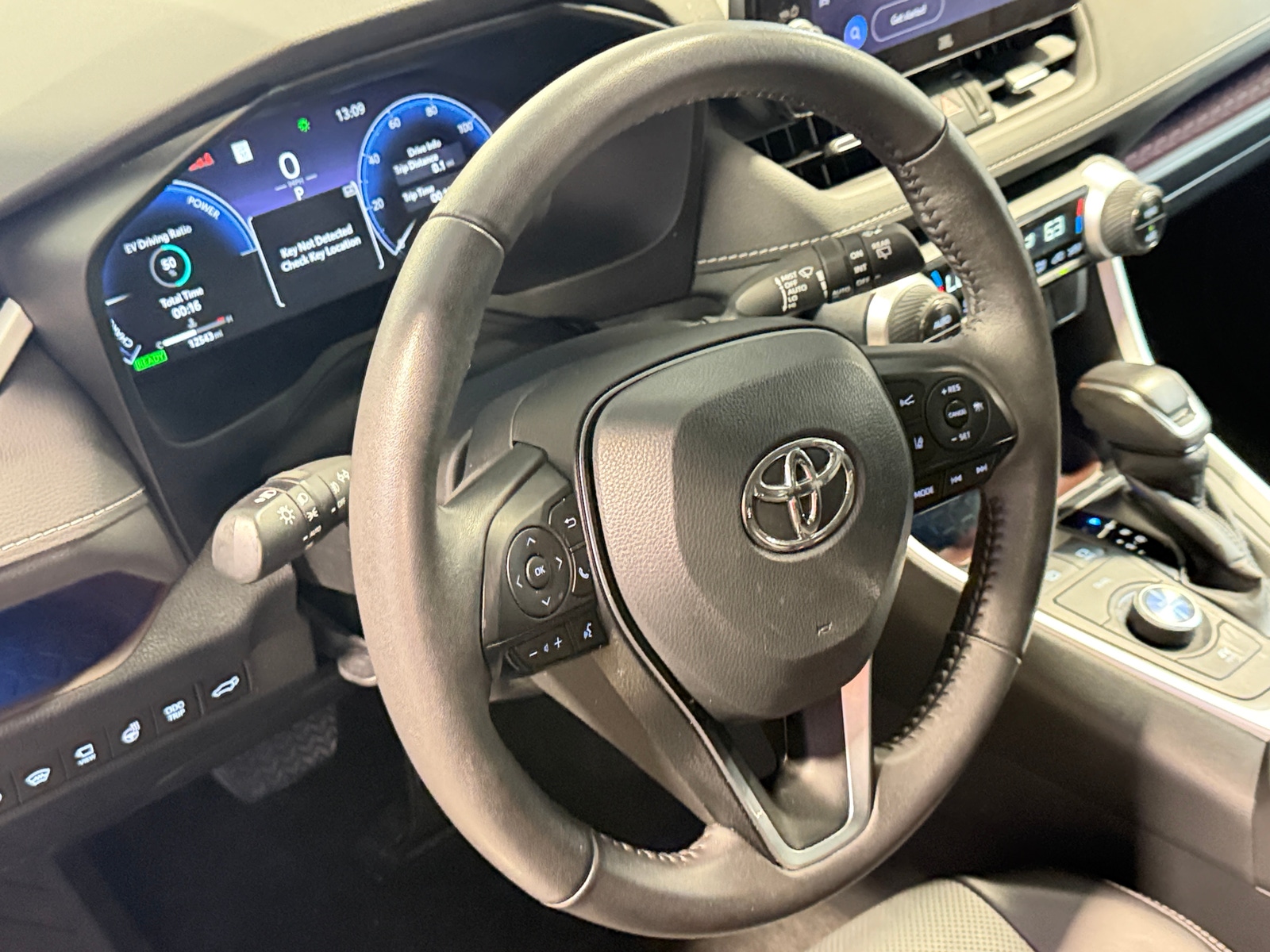 Thumbnail: 2024 Toyota RAV4 - 4