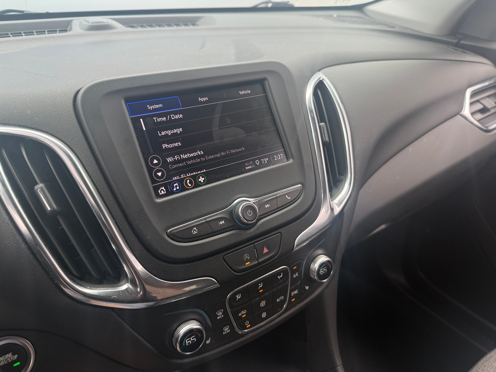 Thumbnail: 2024 Chevrolet Equinox - 4
