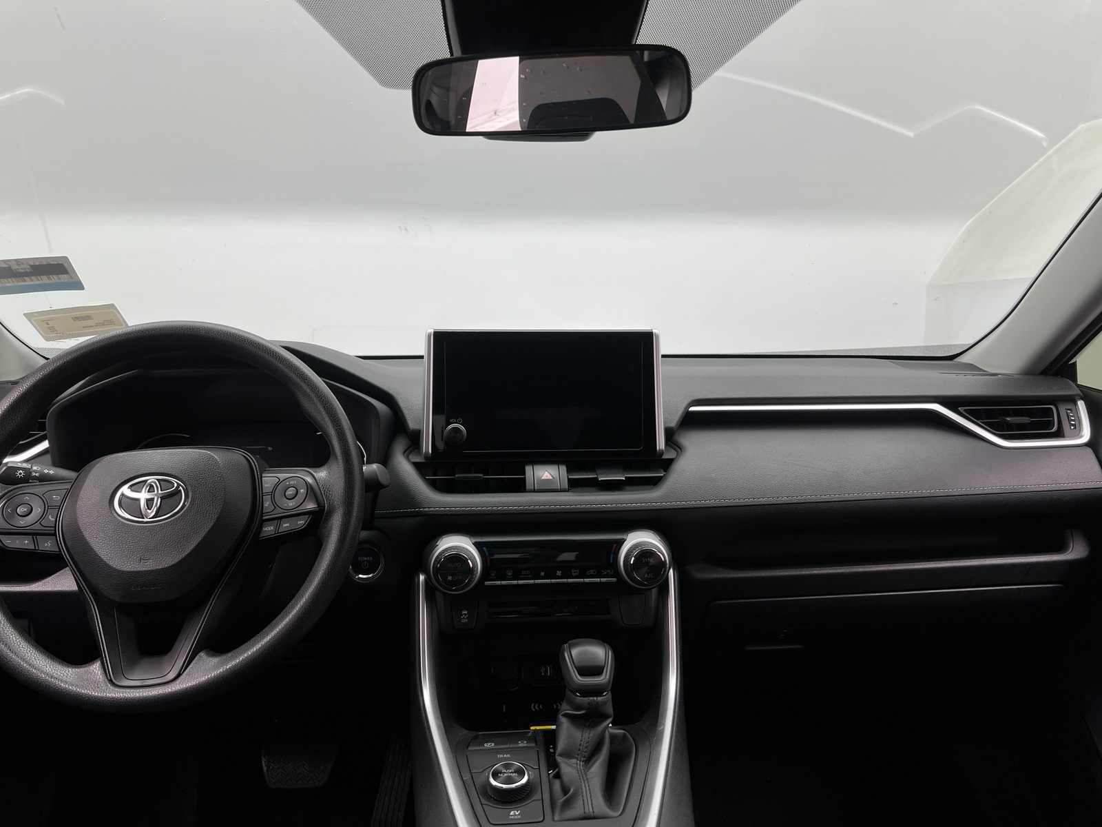 Thumbnail: 2024 Toyota RAV4 - 3