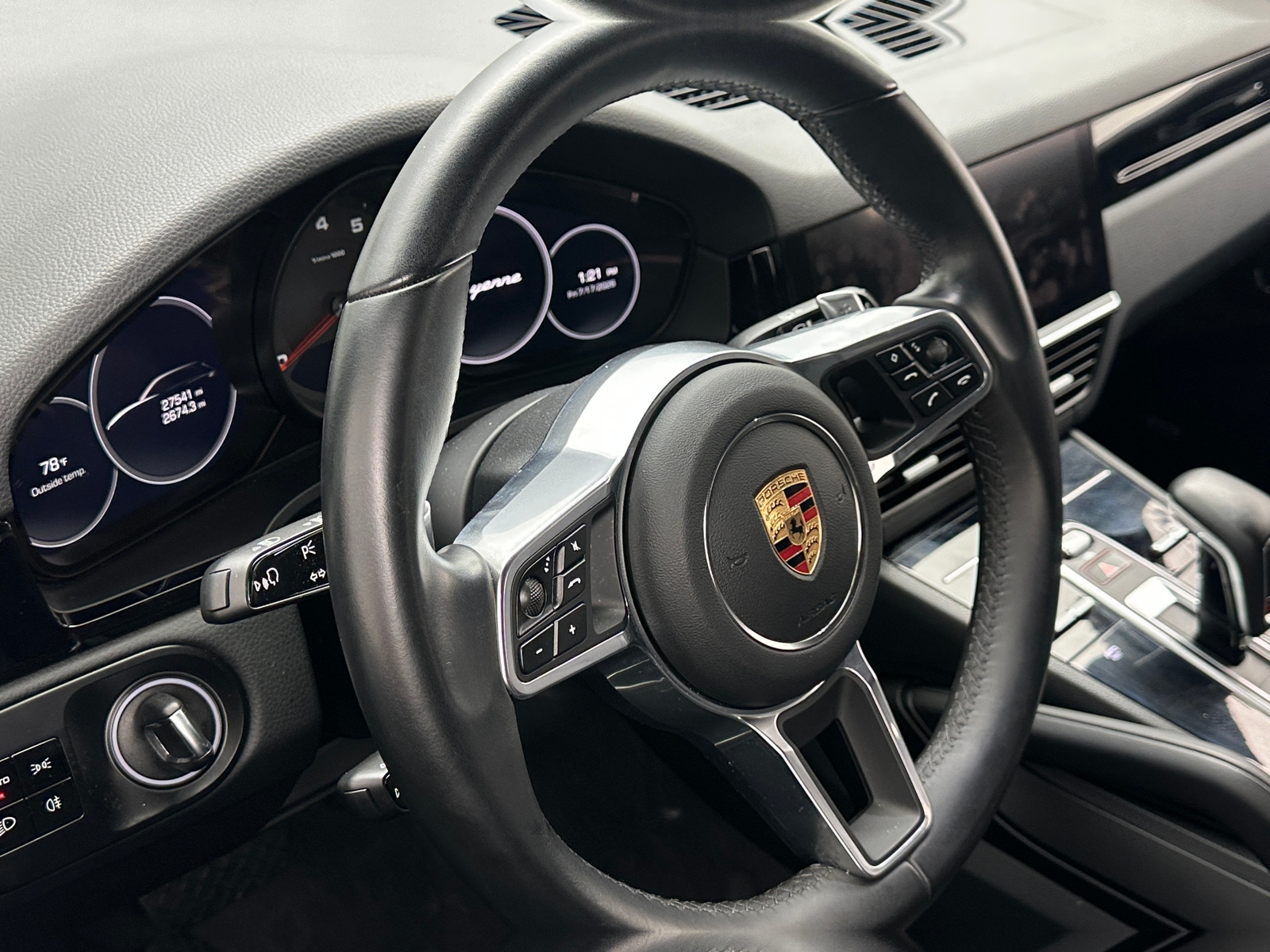 Thumbnail: 2019 Porsche Cayenne - 4