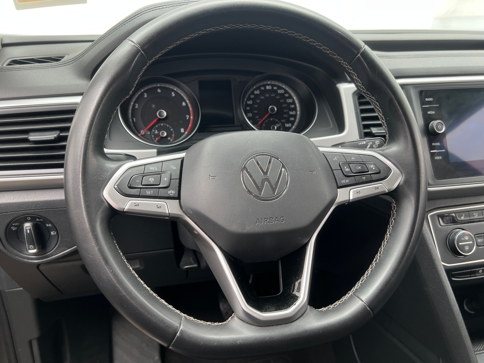 Thumbnail: 2021 Volkswagen Atlas - 4