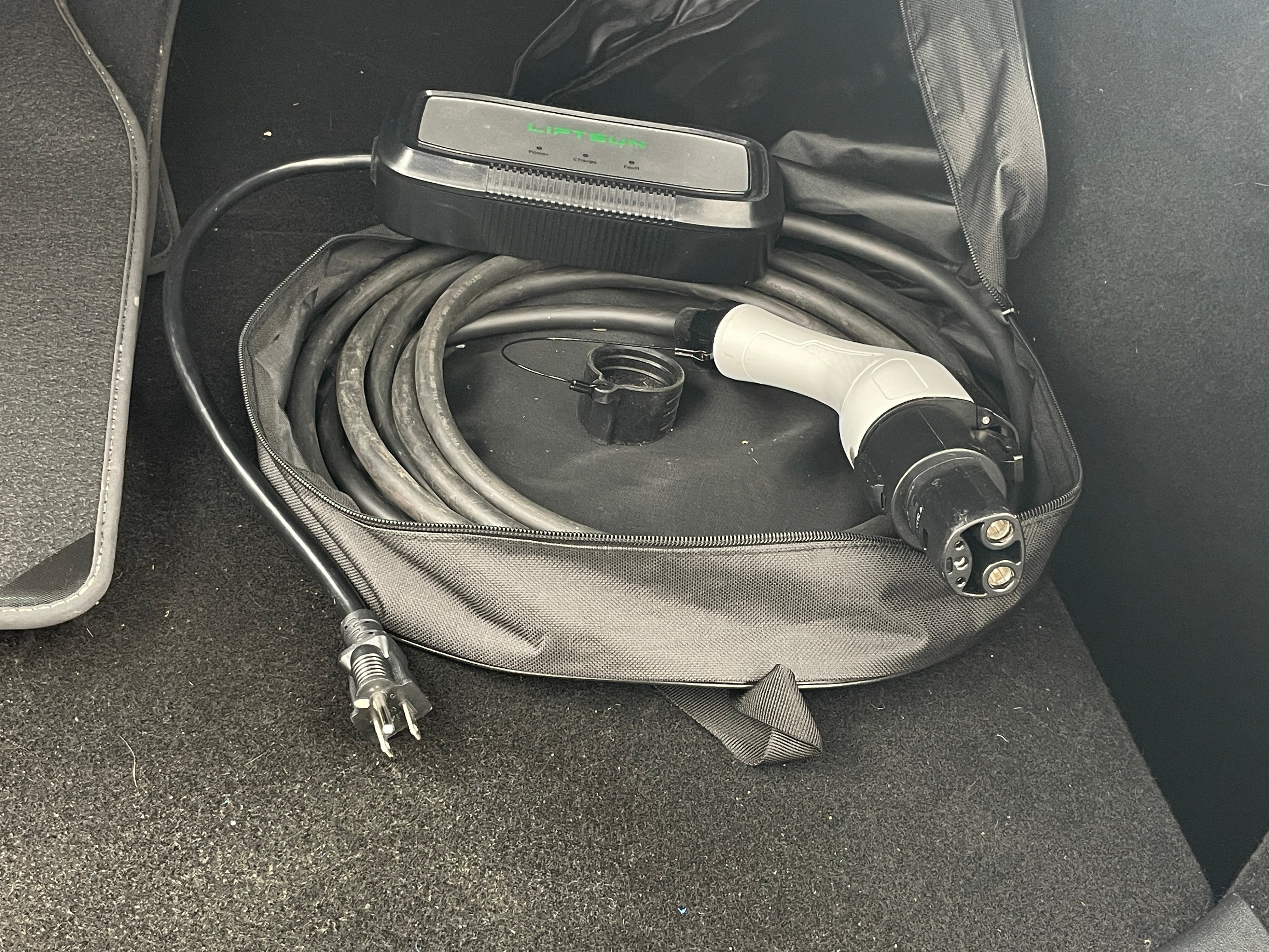 Used 2023 Tesla Model Y Long Range with VIN 7SAYGDEE5PA088386 for sale in Oak Creek, WI