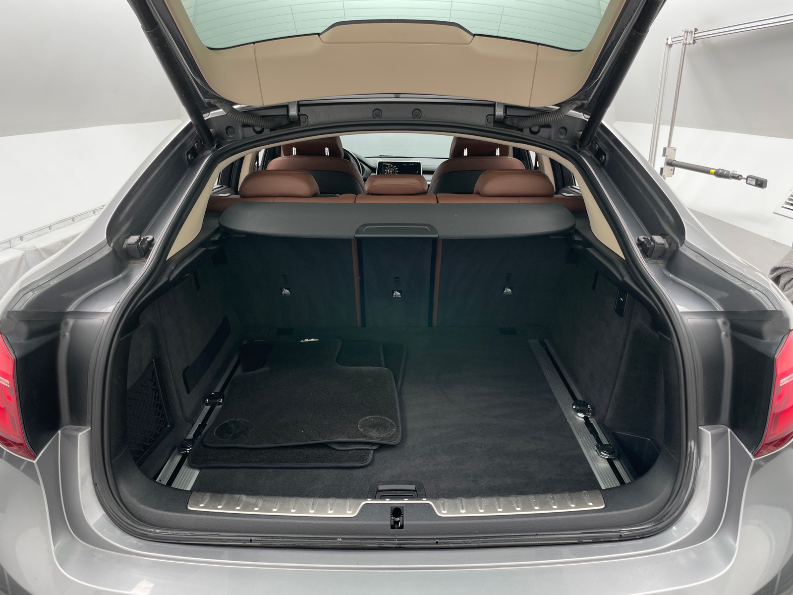 Thumbnail: 2015 BMW X6 - 6