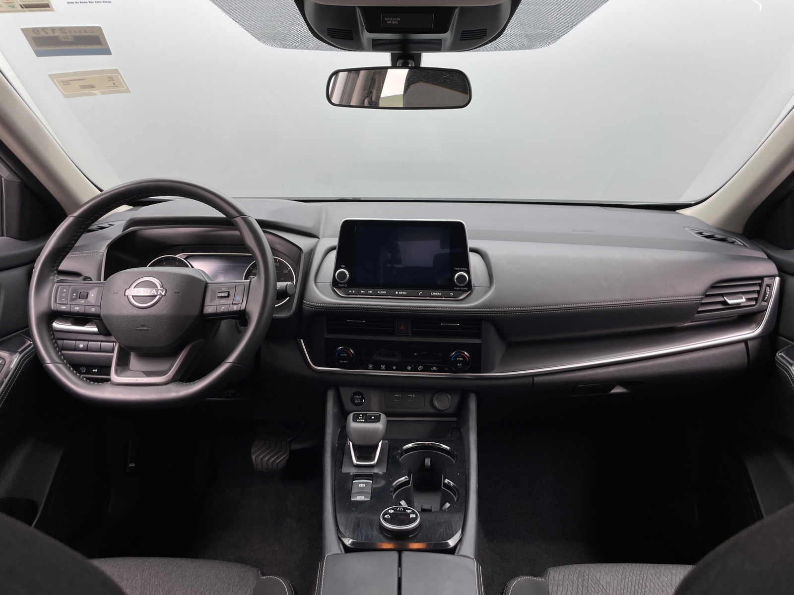 Thumbnail: 2025 Nissan Rogue - 3