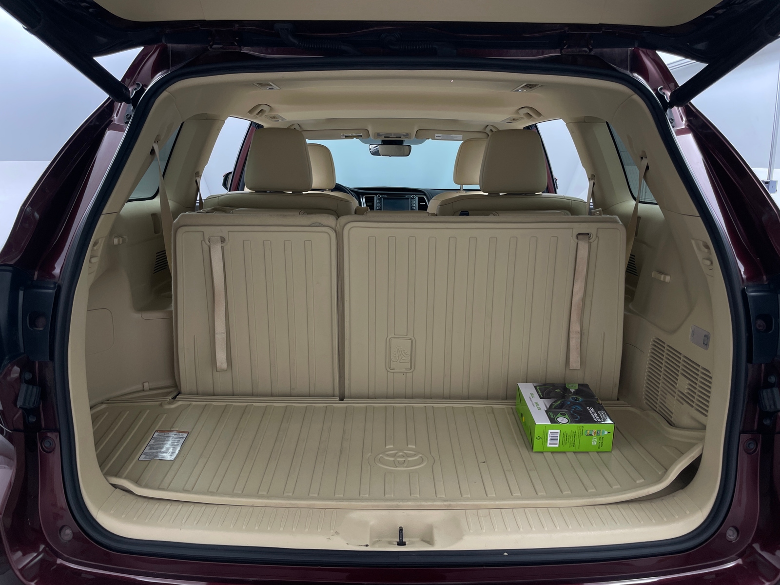 Thumbnail: 2018 Toyota Highlander - 6
