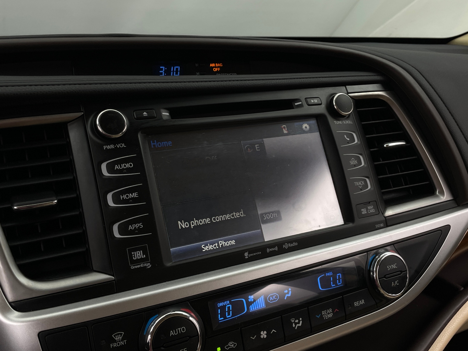 Thumbnail: 2018 Toyota Highlander - 3