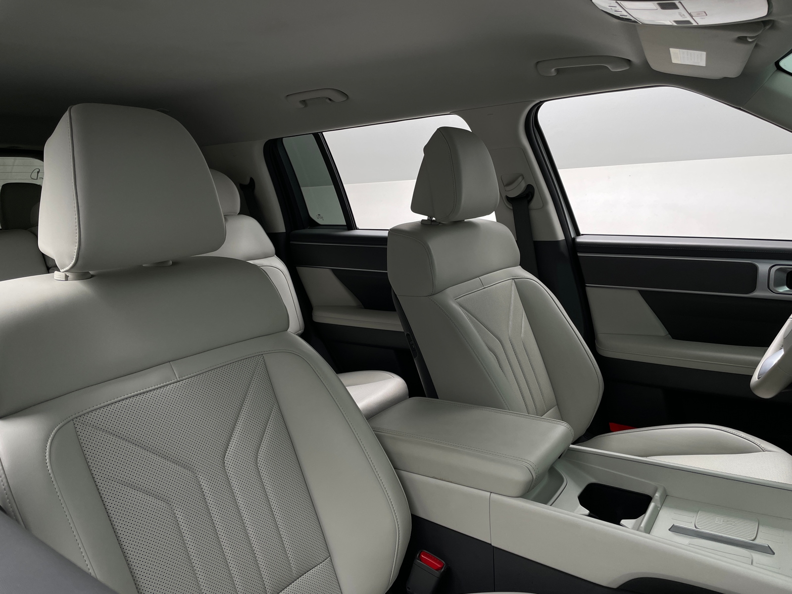 Thumbnail: 2026 Hyundai Santa Fe - 2