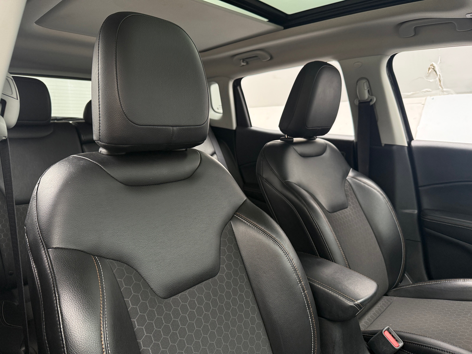 Thumbnail: 2017 Jeep Compass - 2